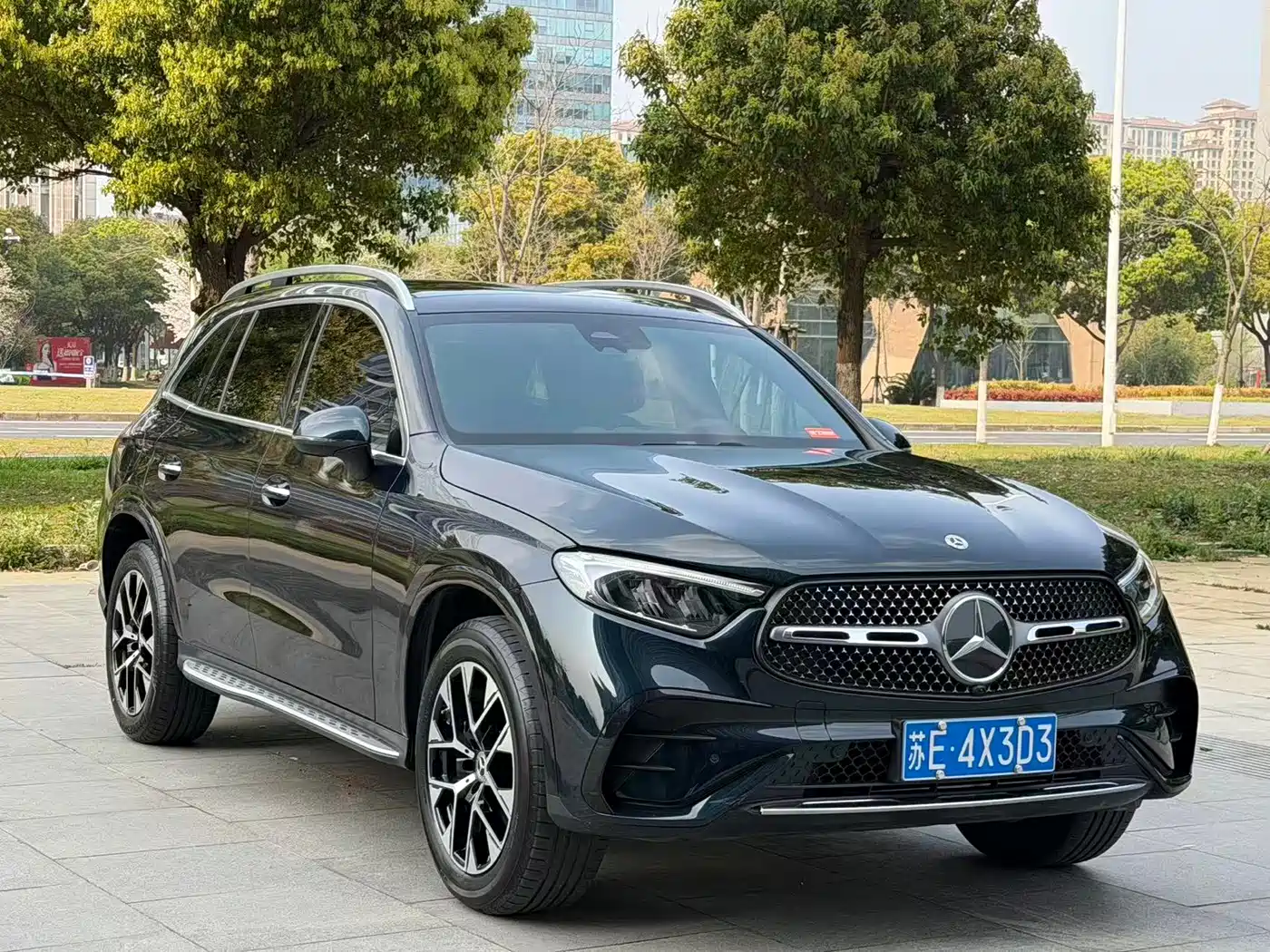 Mercedes-Benz GLC 2024 GLC 260 L 4MATIC Luxury 5-seater фото 3