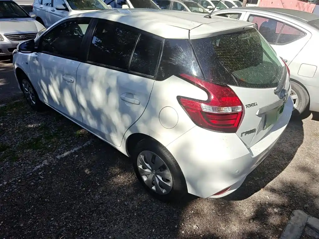 Toyota YARiS L Zhi Xuan 2016 Facelift 1.5E CVT Charming Edition фото 5