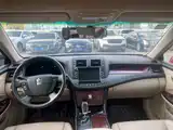 صورة 4 - Toyota Crown