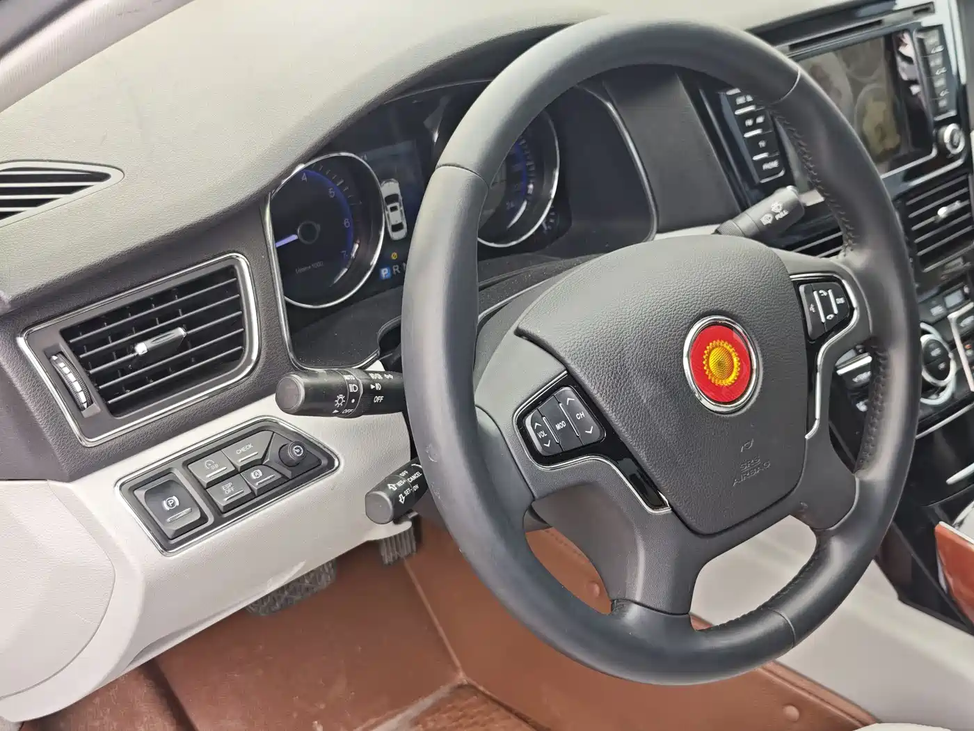 Hongqi H7 2015 2.0T Luxury фото 14