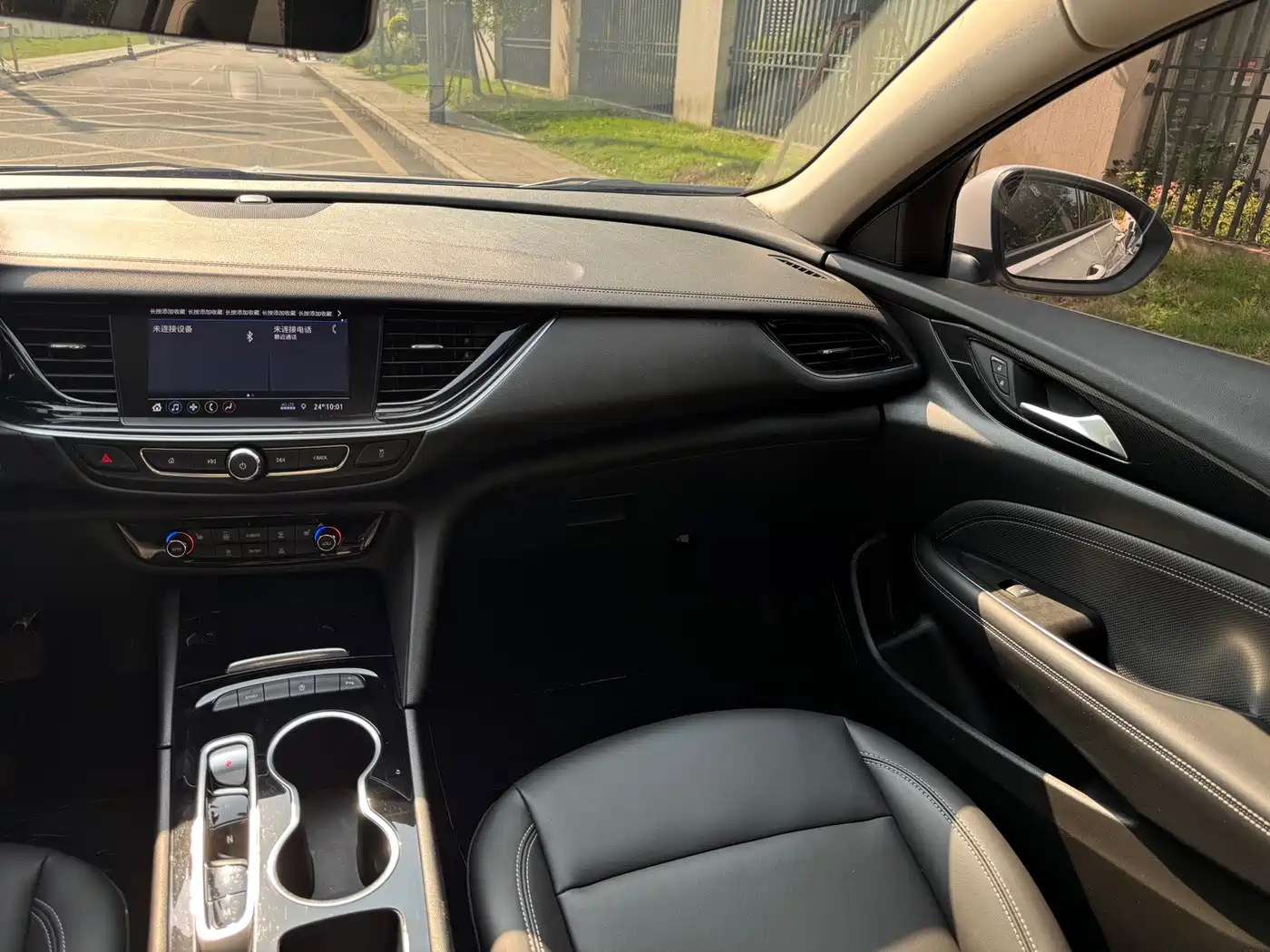 Buick Regal 2024 25T Ultra Comfort Edition фото 16