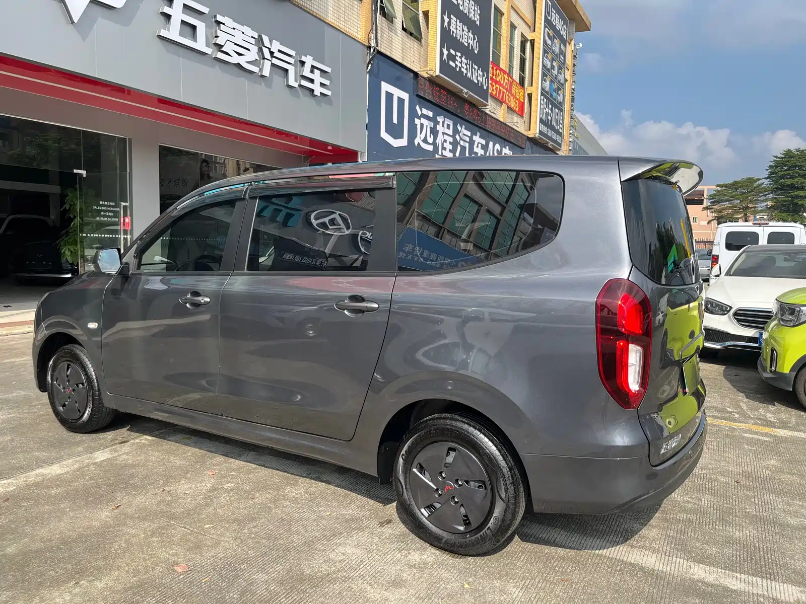 Фото 5 - Wuling Motors Wuling Hongguang New Energy