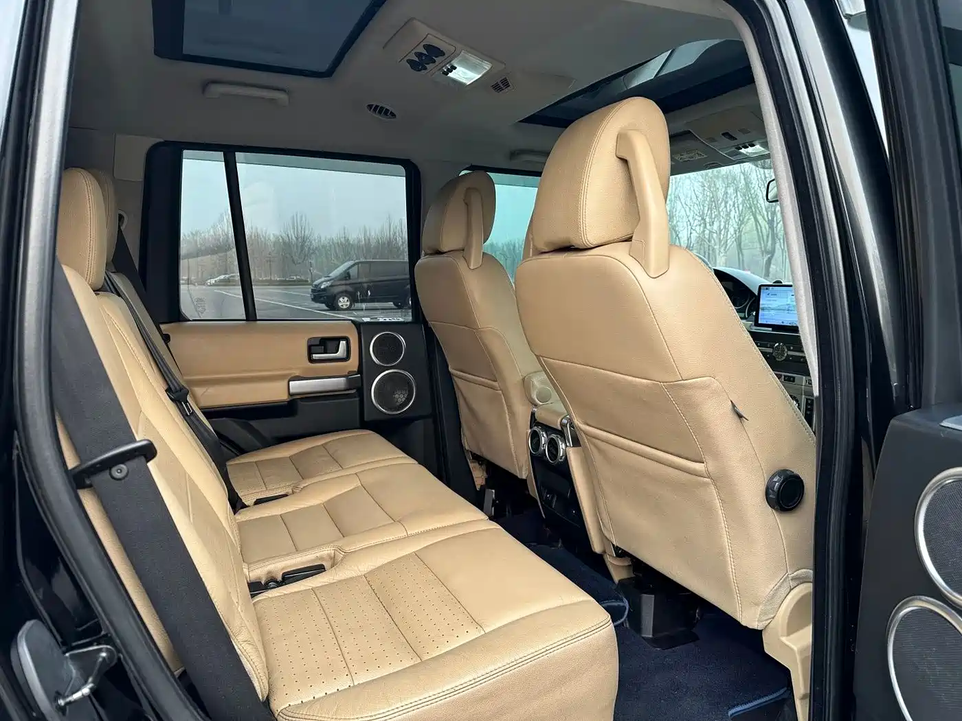 Land Rover Discovery 2005 Model 4.4 V8 HSE фото 12