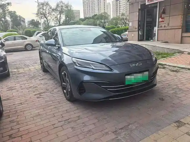 BYD Seal 06 DM-i 120KM, Флагман
