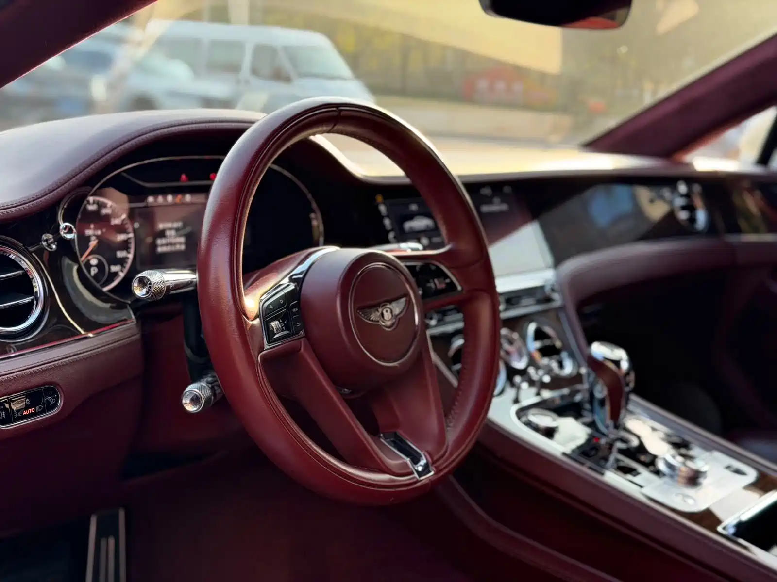 Фото 7 - Bentley Continental
