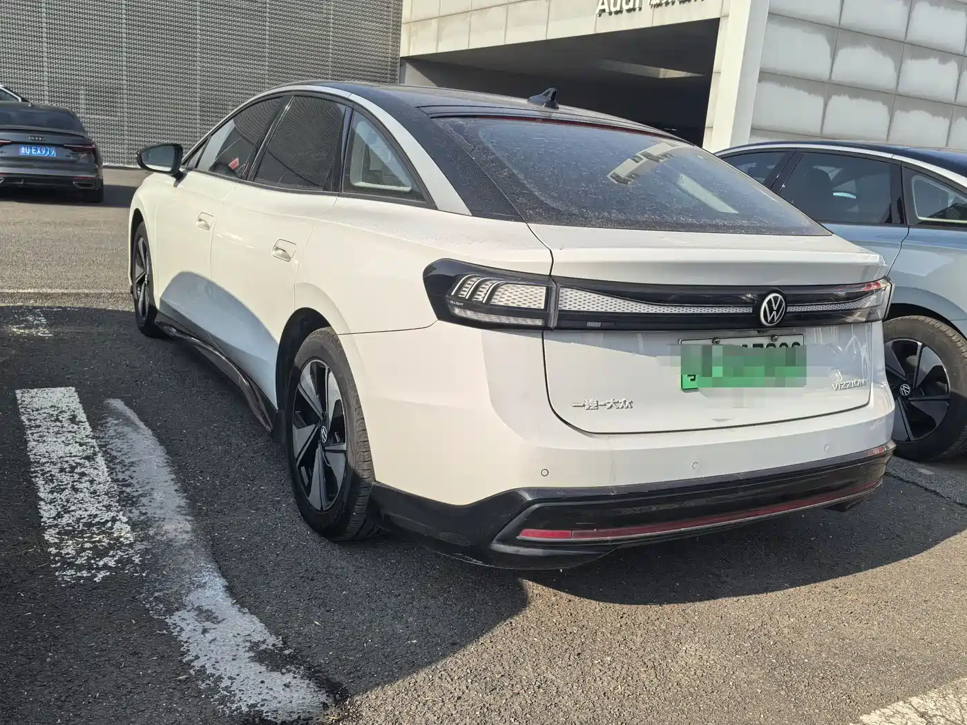 VOLKSWAGEN ID.7 VIZZION