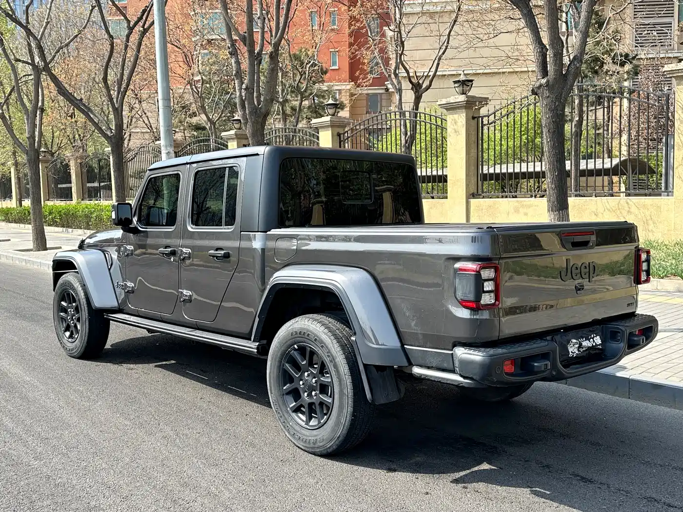 JEEP GLADIATOR