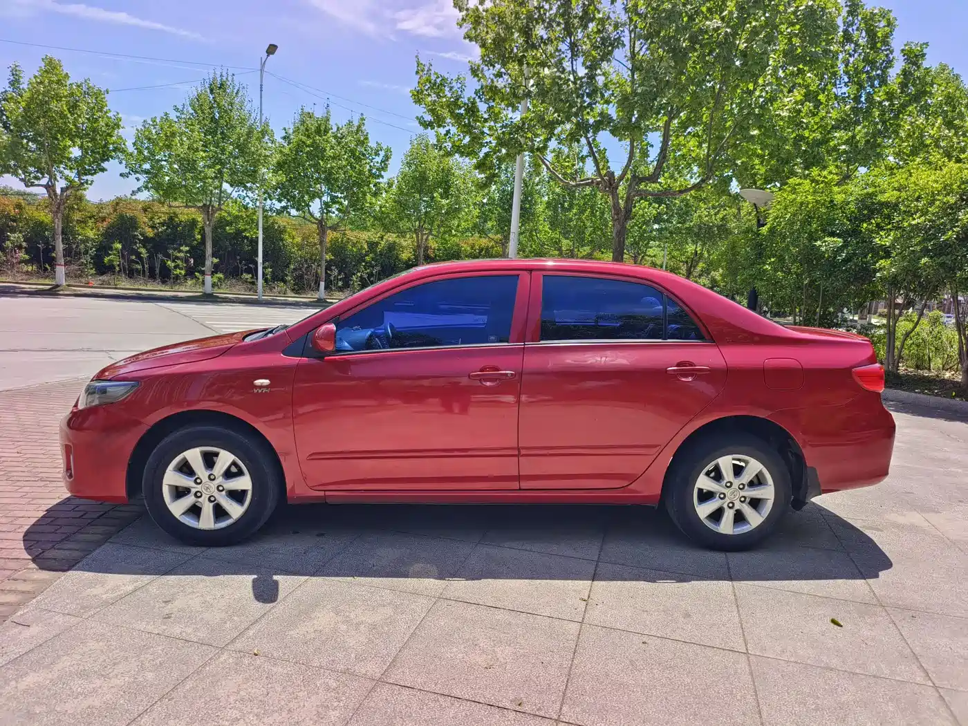 Toyota Corolla 2013 Special Edition 1.6L Automatic Cool GL фото 3