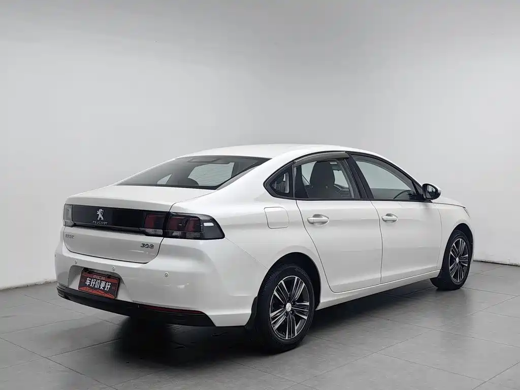 صورة 2 - Peugeot 308