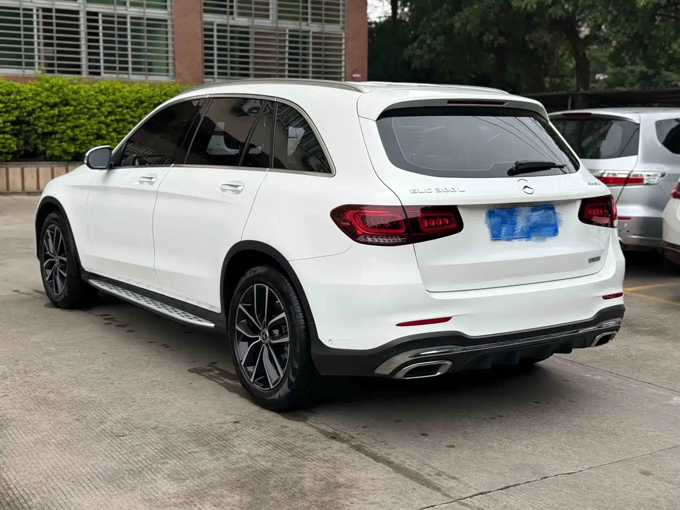 Mercedes-Benz GLC 2021 GLC 300 L 4MATIC Sporty фото 3