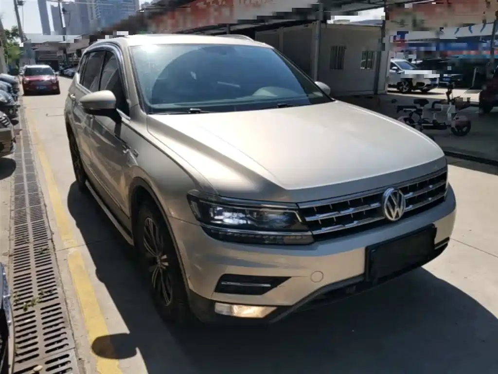 Volkswagen Tiguan L 2017 330TSI Automatic 2WD Flagship Edition фото 4
