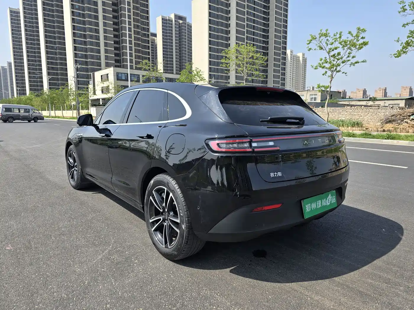AITO Wenjie AITO M5 2024 Extended Range Max RWD Advanced Smart Driving Edition фото 7