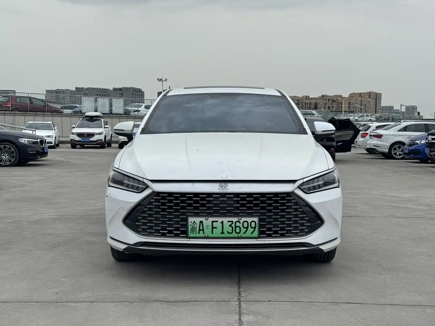 BYD Qin PLUS 2021 DM-i 120KM Premium фото 2