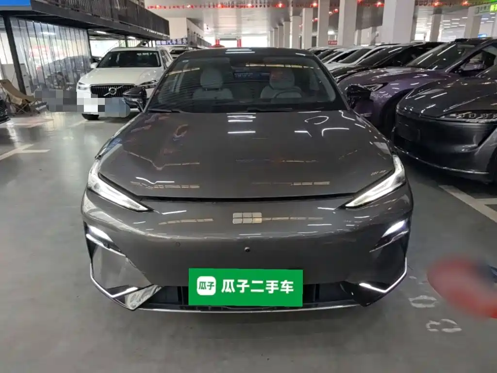 Geely Galaxy Galaxy E8 2025 2025 700km Long Voyage Smart Drive Edition