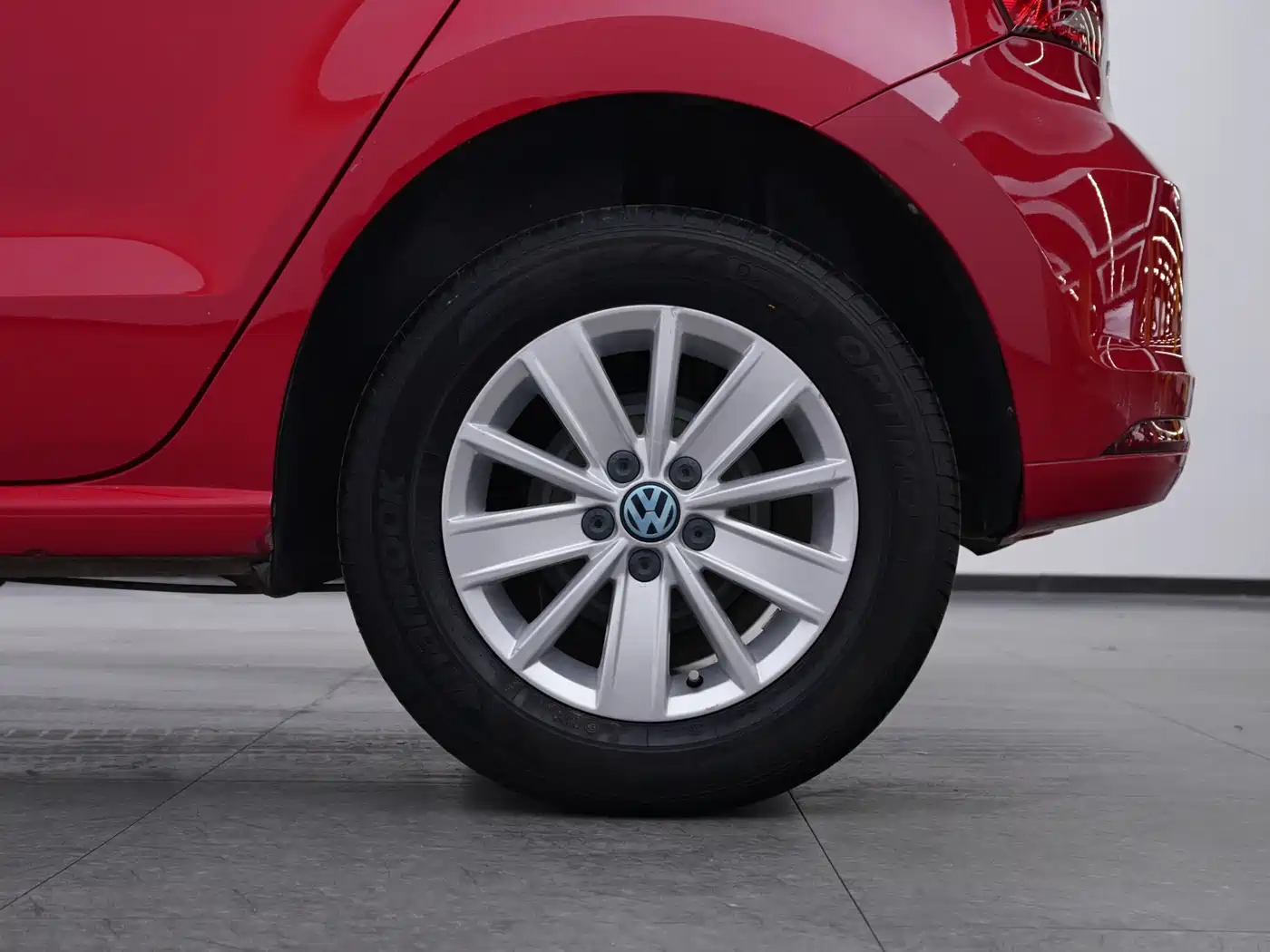 Volkswagen Polo 2016 1.4L Automatic Trend фото 22