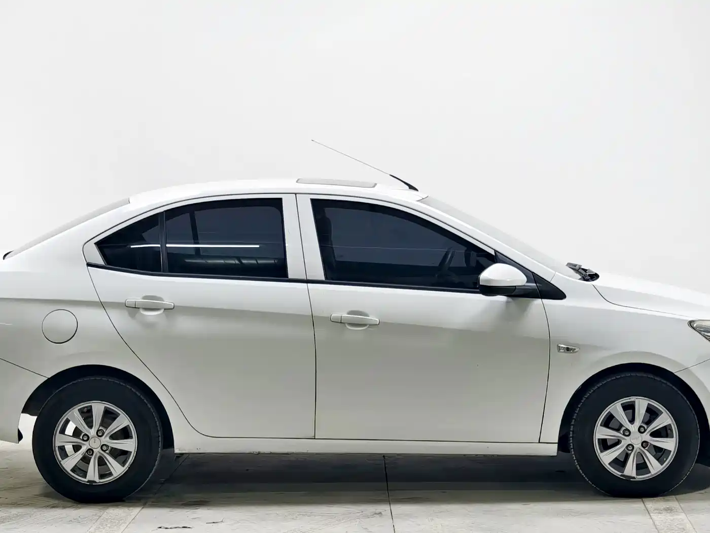 Photo 8 - Chevrolet Sail
