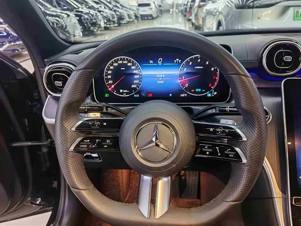 Mercedes-Benz C-Class 2022 C 200 L Sport Version фото 22
