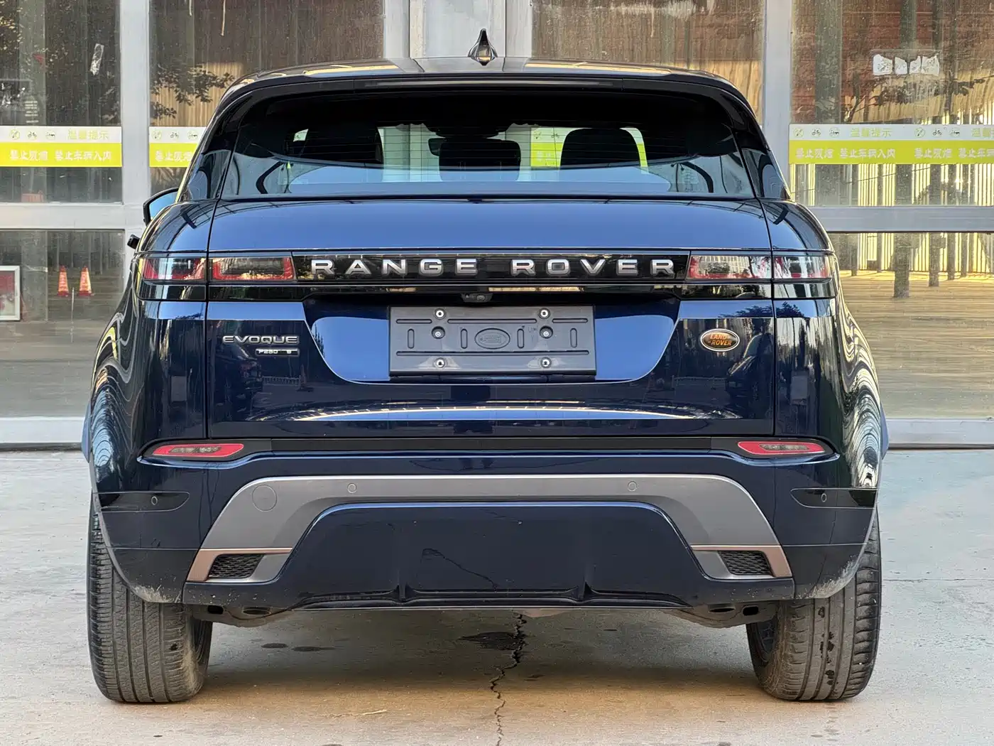 Фото 19 - Land Rover Range Rover Evoque