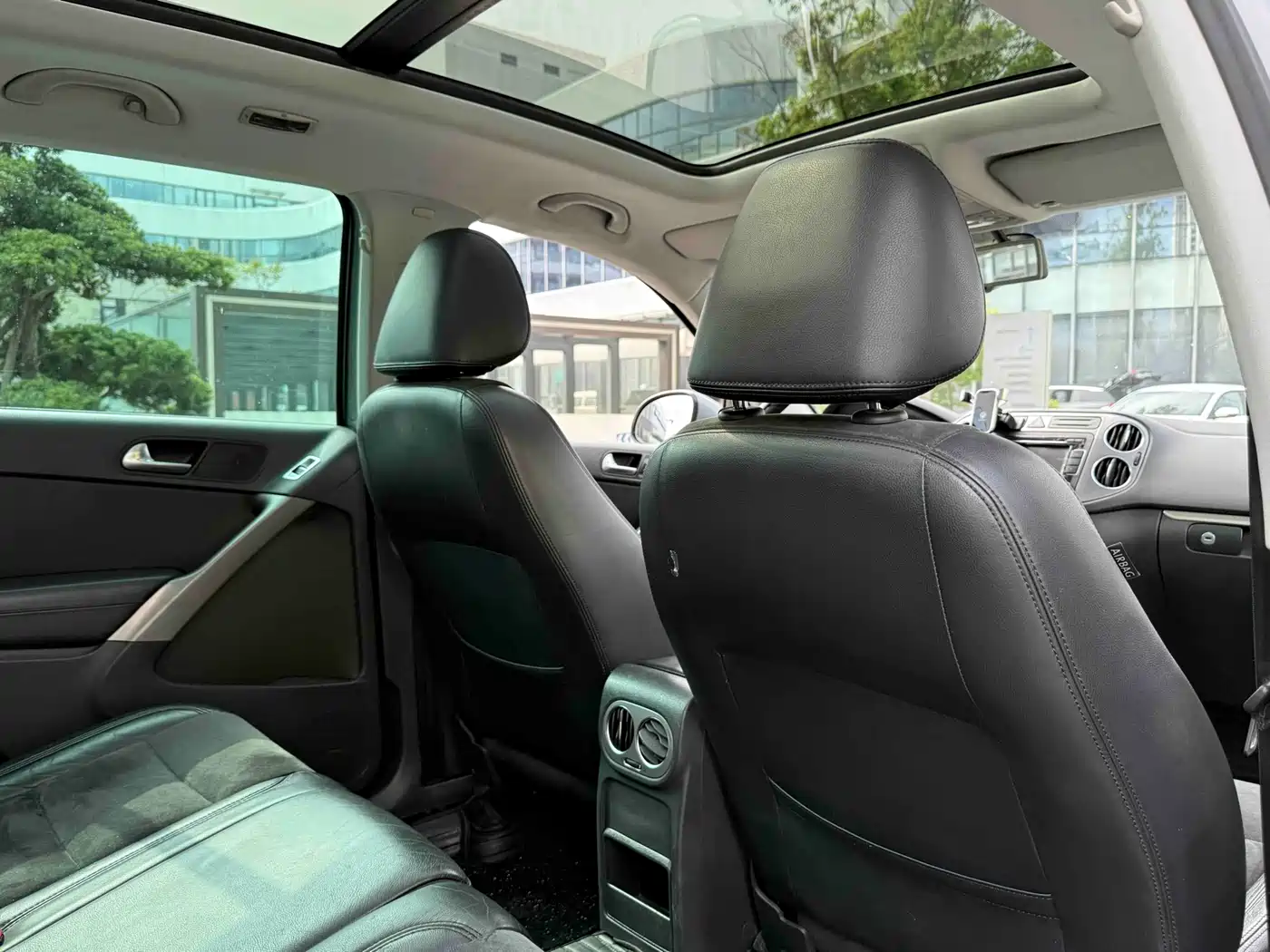 Volkswagen Tiguan 2012 2.0TSI Automatic 4WD Flagship Edition фото 9