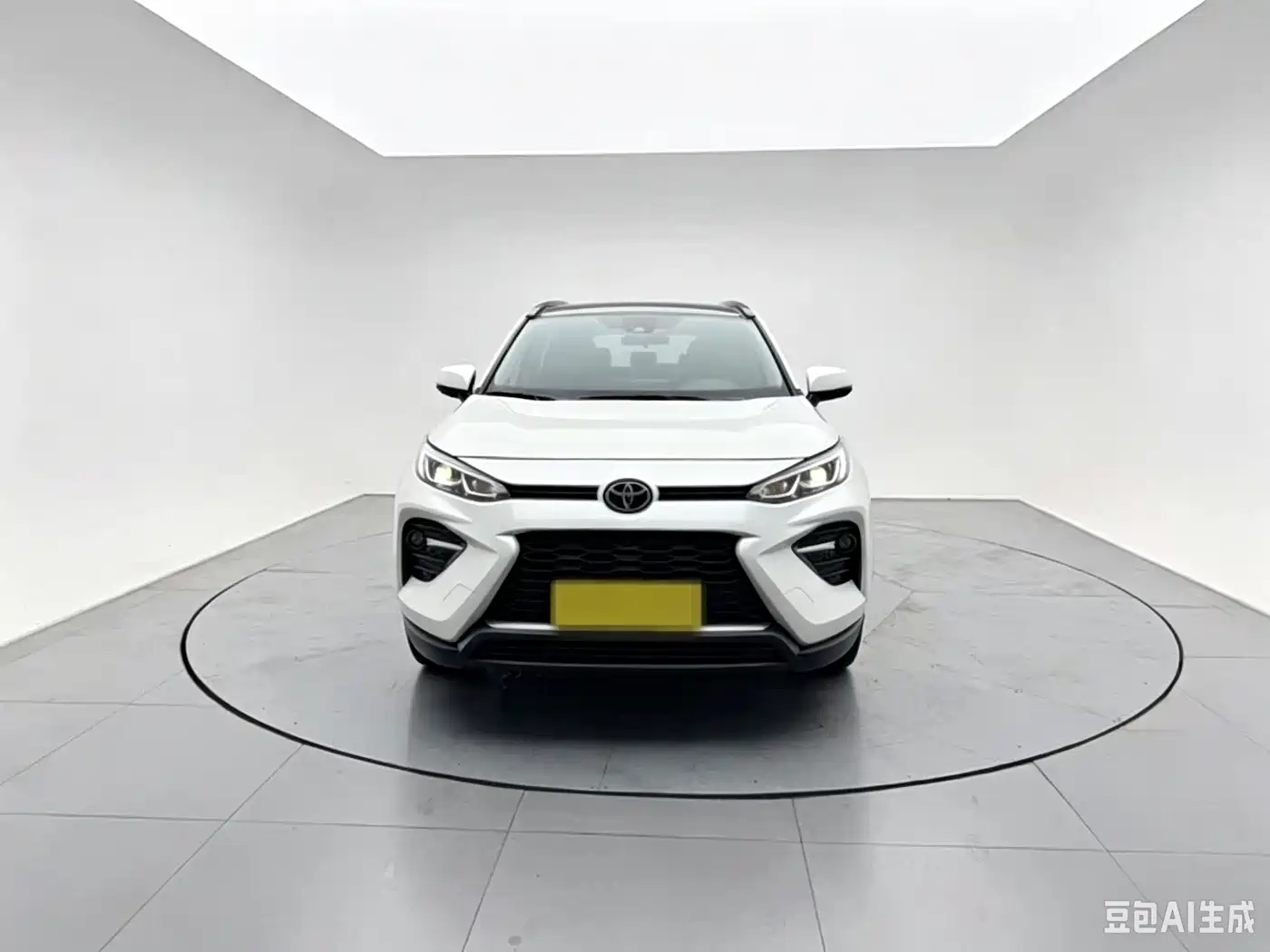 Toyota Wildlander 2024 2023 2.0L CVT FWD Luxury PLUS
