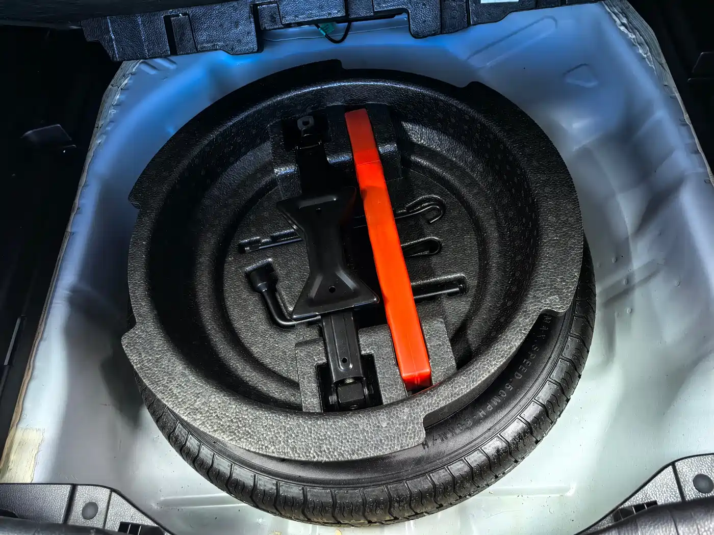 Haval M6 2023 PLUS 1.5T DCT Luxury Smart Connect фото 23