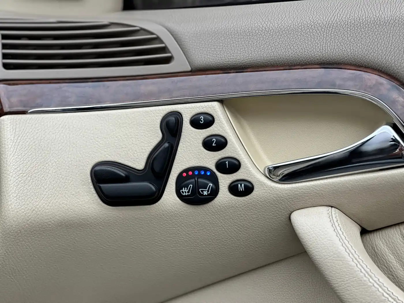 Mercedes-Benz S-Class 2004 S 500 фото 12