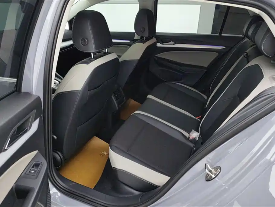 Volkswagen Golf 2021 280TSI DSG Pro фото 11