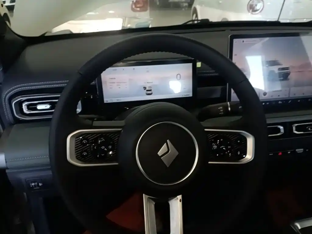 Photo 11 - Baojun Yueye Plus