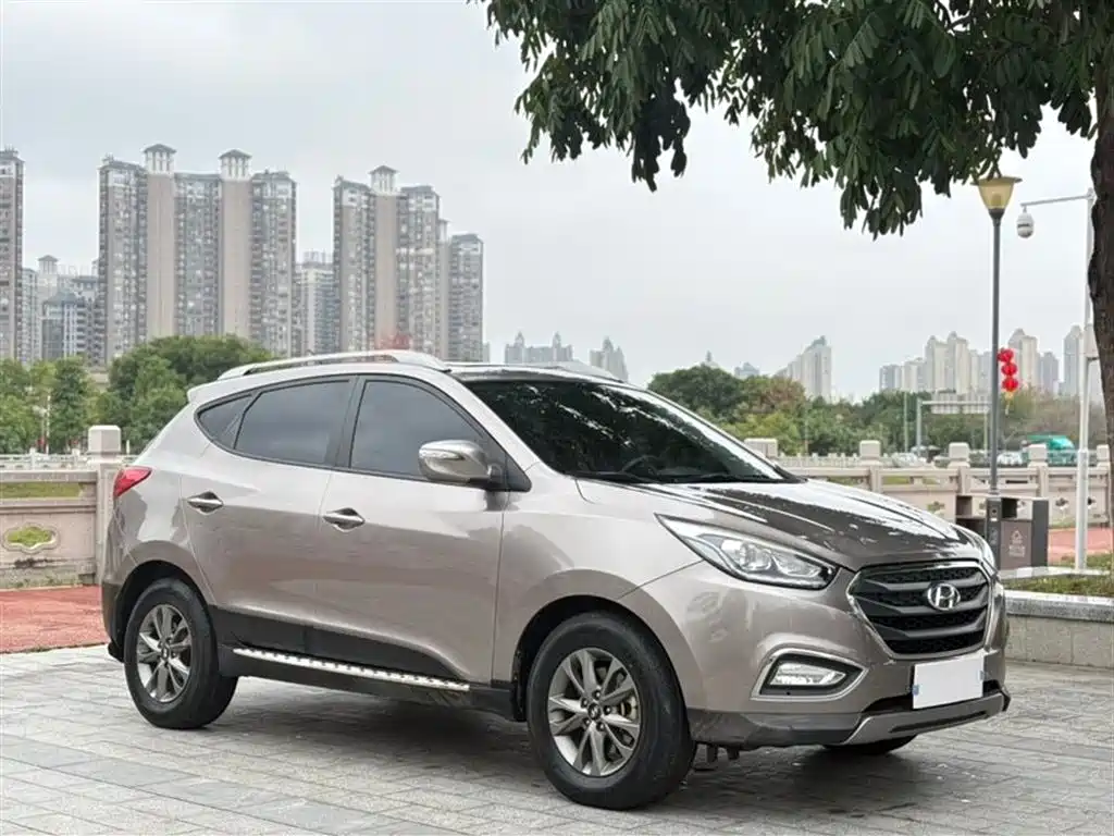 Hyundai Beijing Hyundai ix35 2015 2.0L Automatic 2WD Comfort China V фото 4