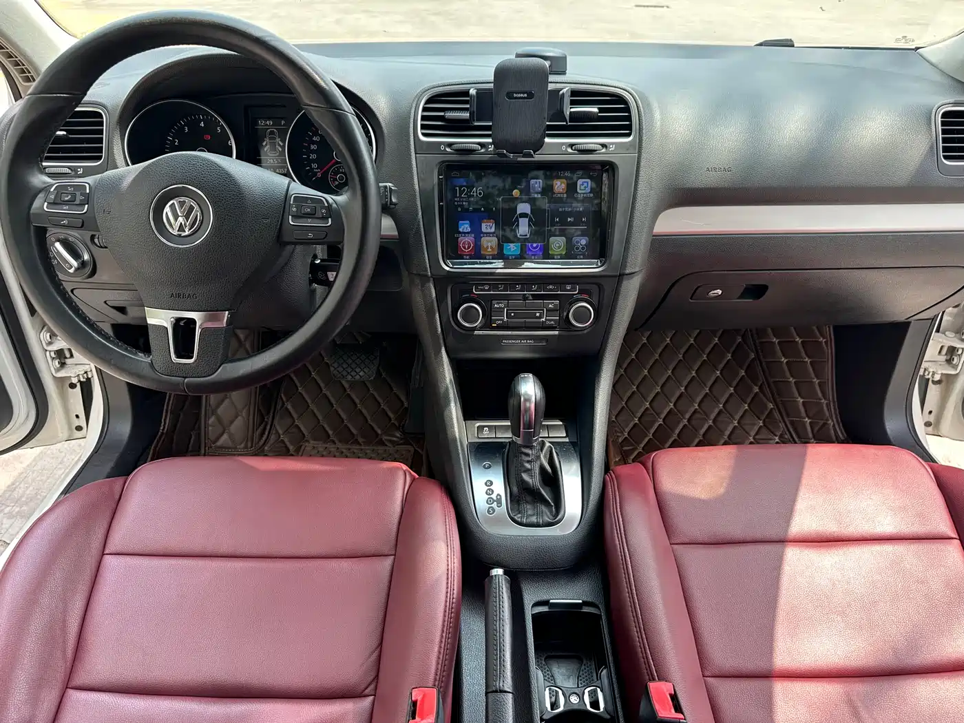 Volkswagen Golf (Import) 2011 Model 1.4TSI Luxury Touring фото 8