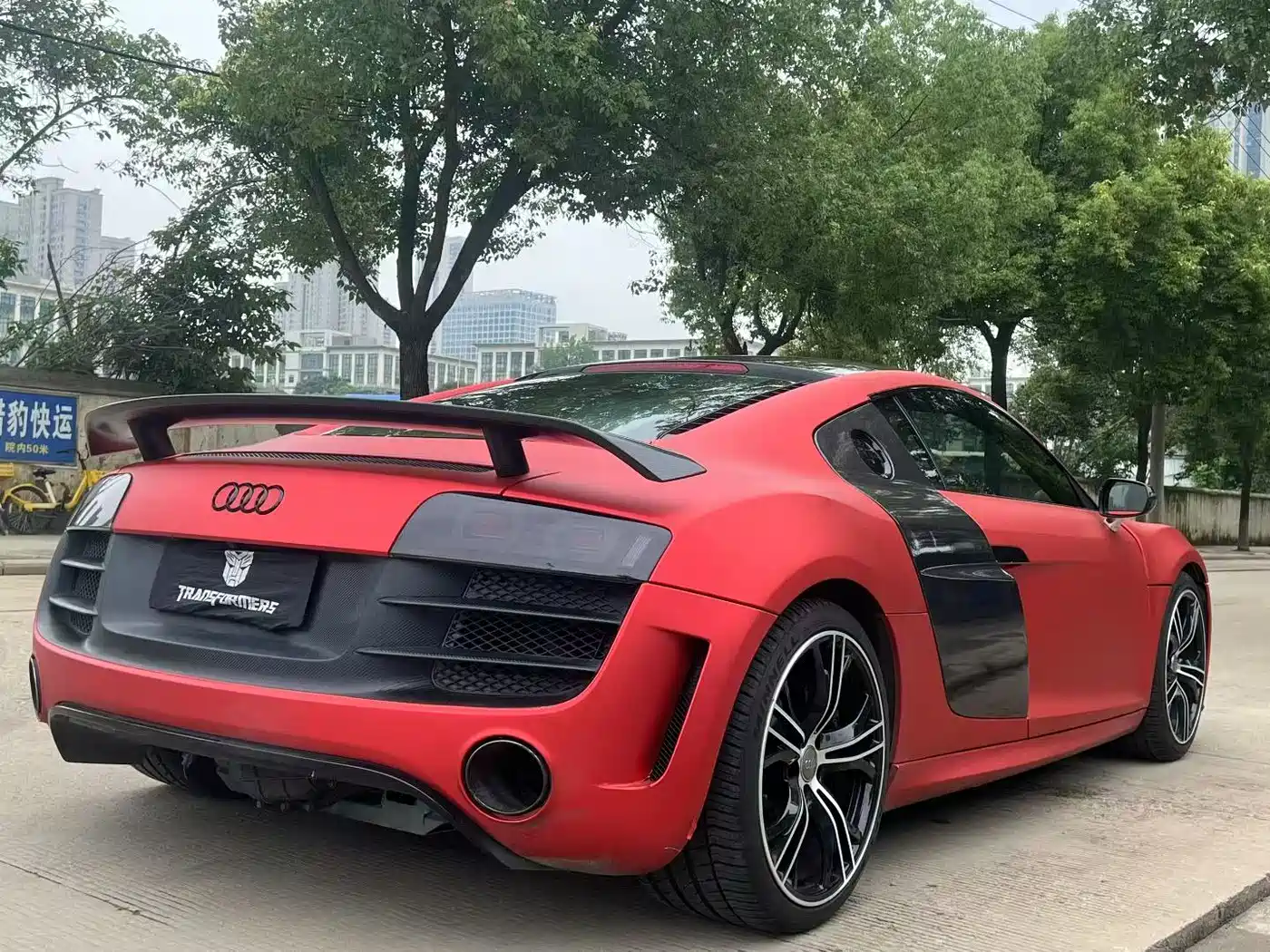 Audi R8 2012 5.2 FSI quattro Limited Edition фото 8