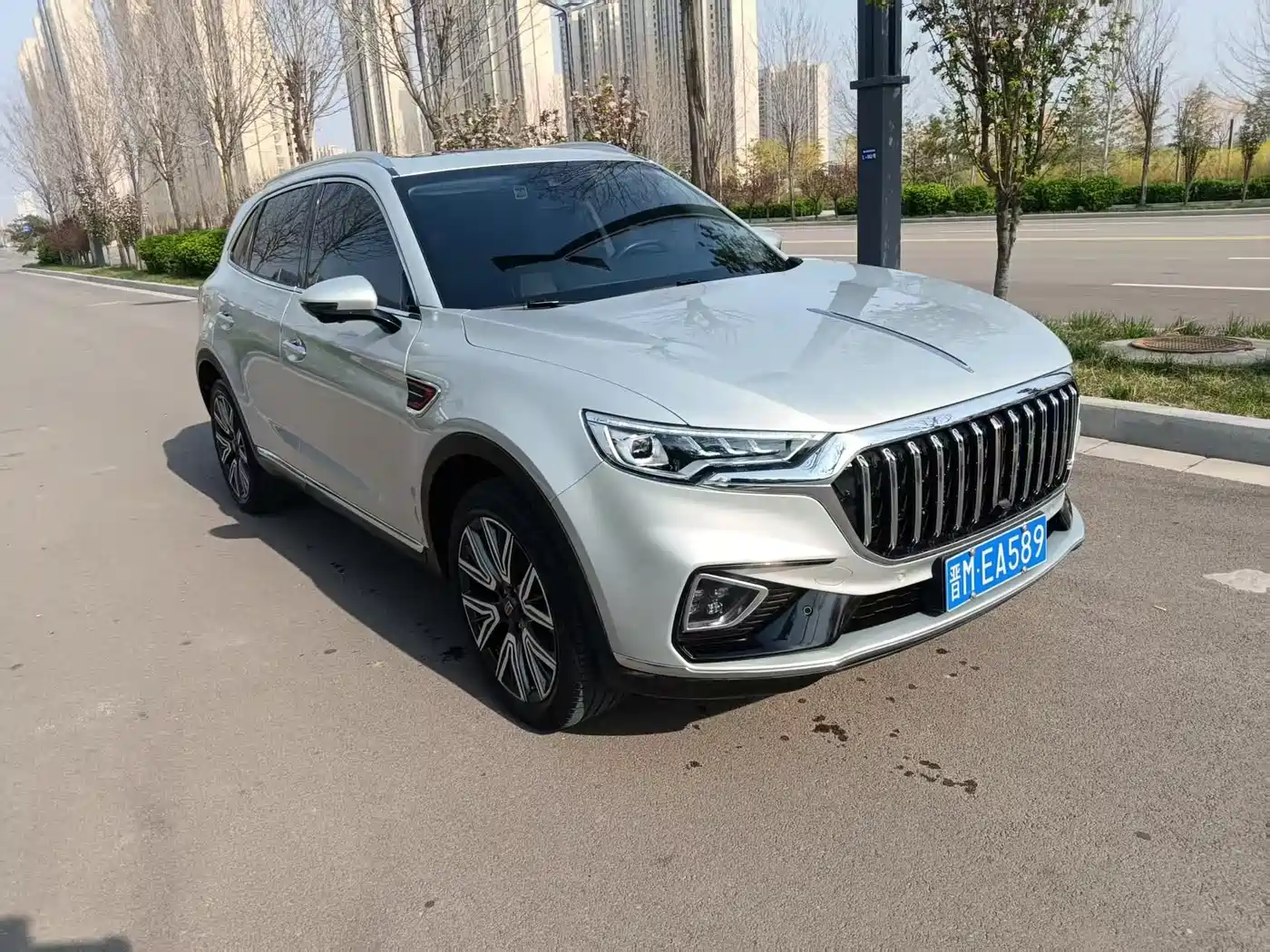 Hongqi HONGQI HS5