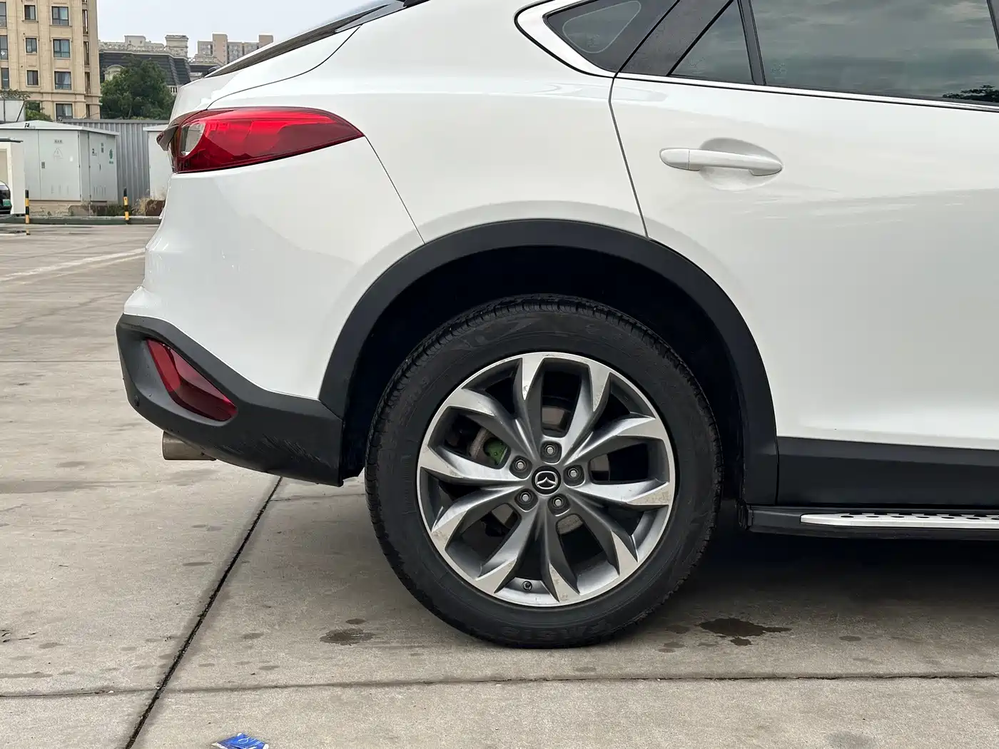 Photo 23 - Mazda CX-4