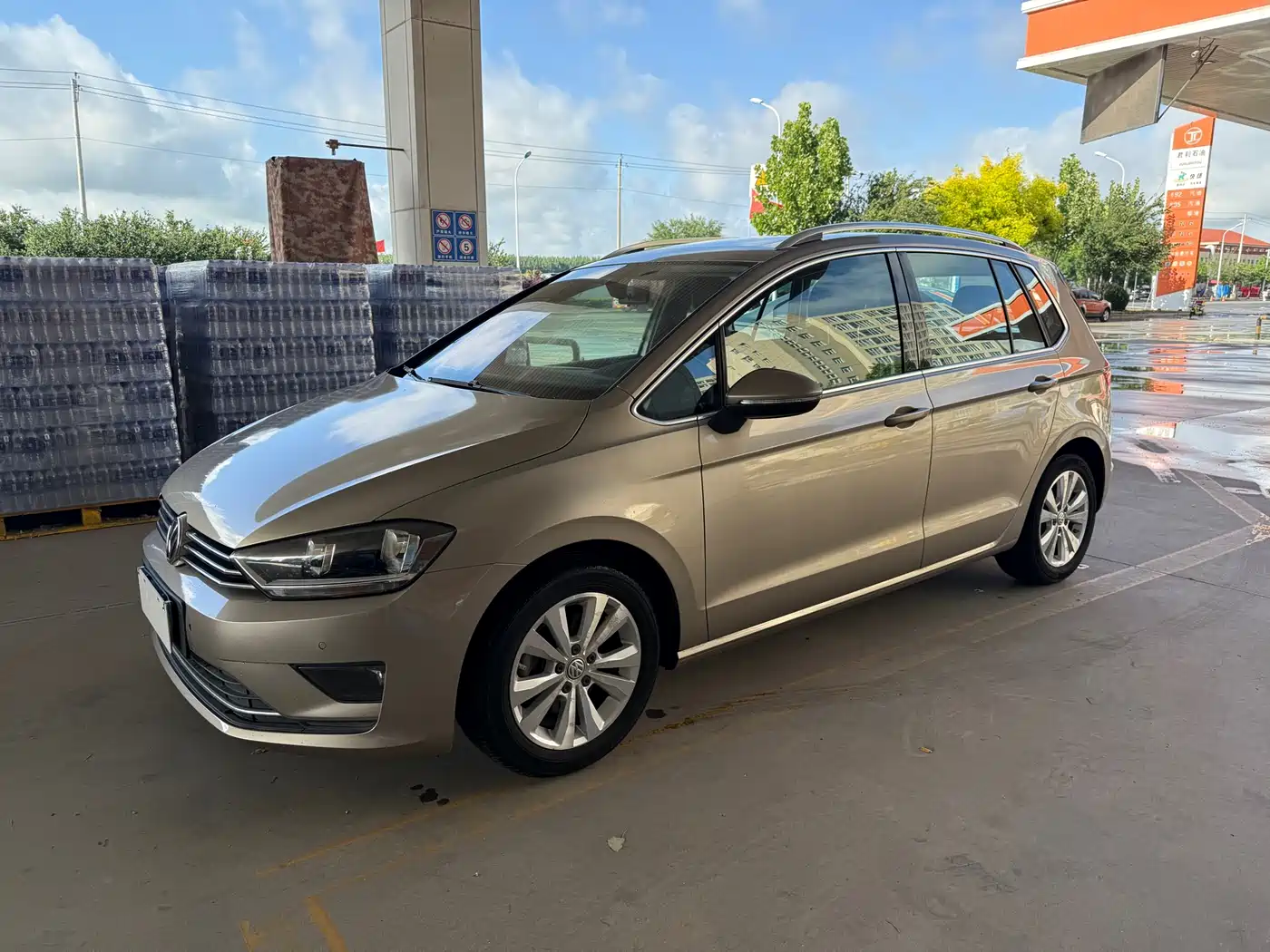 Volkswagen Golf Sportsvan 2016 230TSI Automatic Progressive