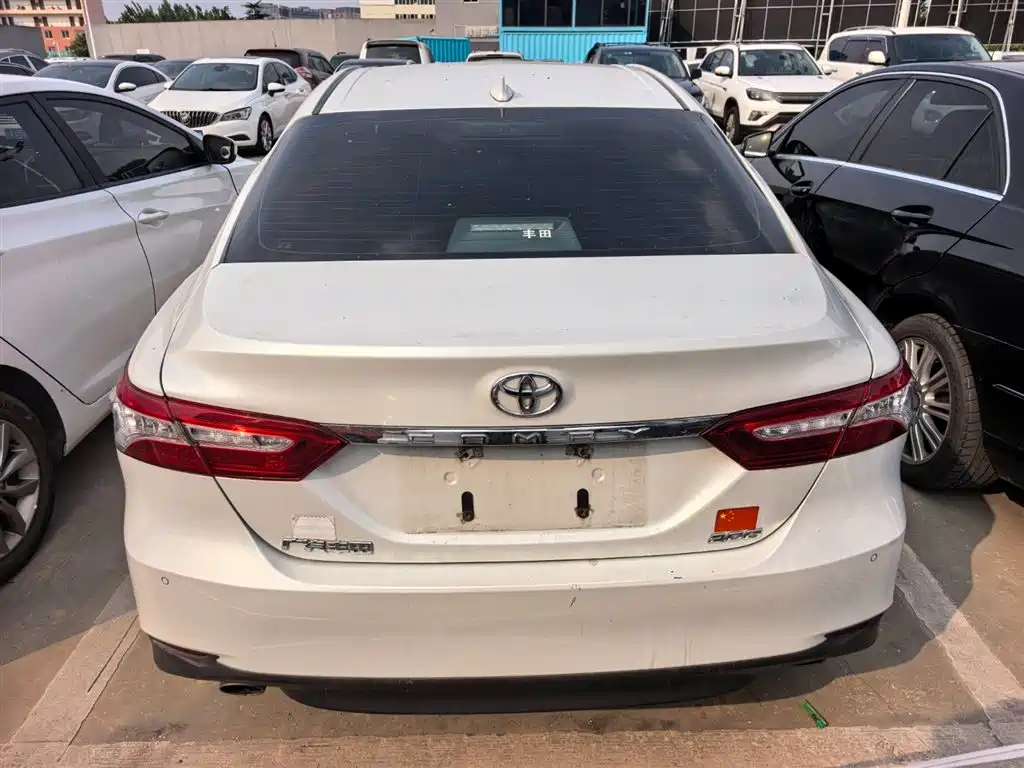 Toyota Camry 2021 2.0G Luxury Edition фото 5