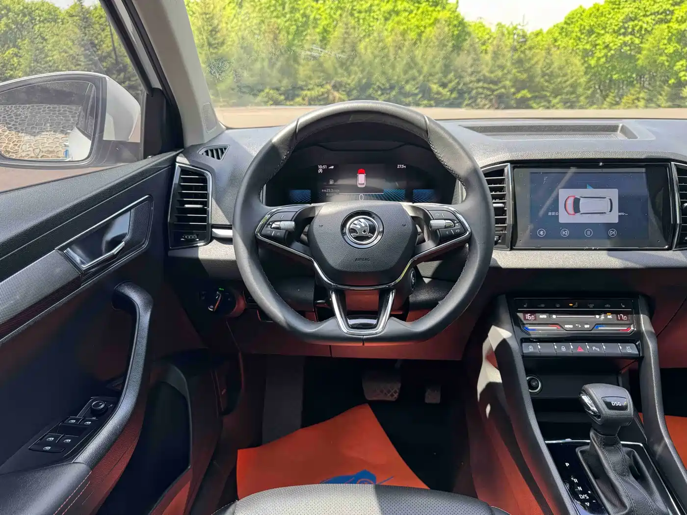 Škoda Karoq 2023 TSI280 Premium Edition фото 16