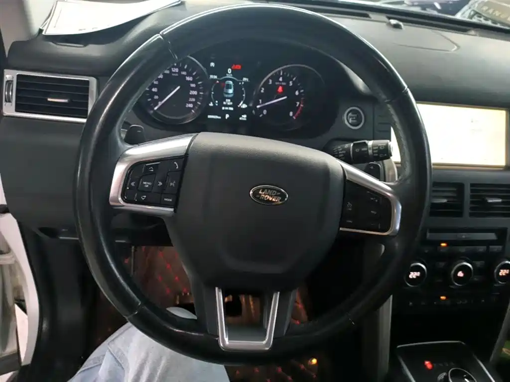 Land Rover Discovery Sport 2019 240PS HSE Edition China VI фото 11