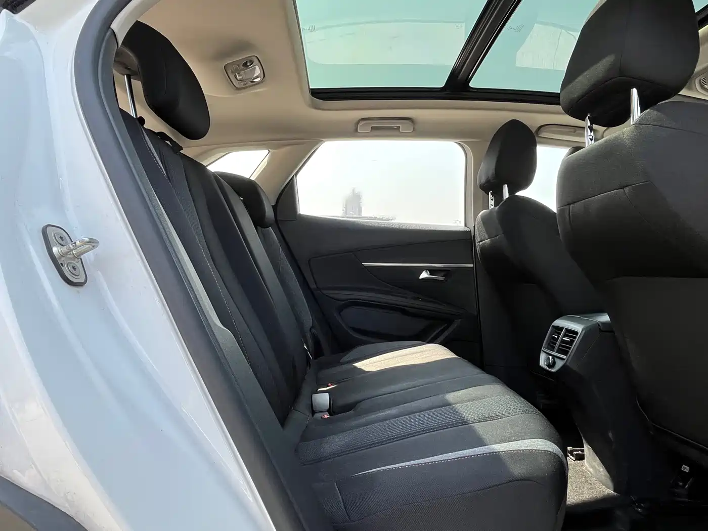 Peugeot 4008 2019 Facelift 360THP Leading Edition фото 15