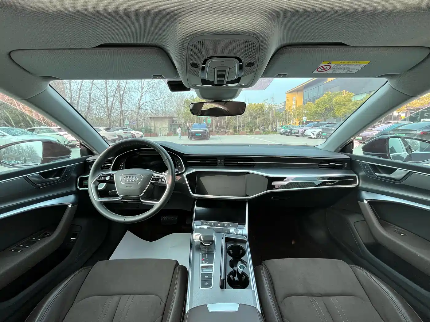 Audi A7L 2024 45TFSI S-line Dream Edition Crystal Package фото 10