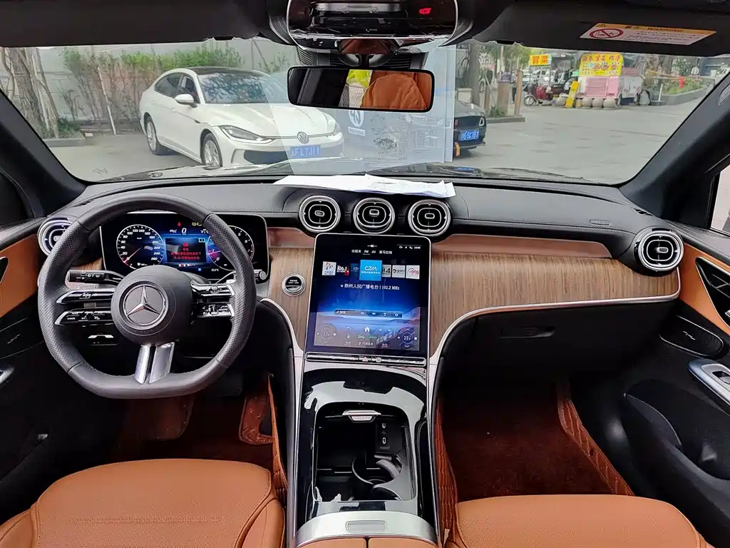 Mercedes-Benz GLC 2024 GLC 300 L 4MATIC Dynamic 7-seater фото 10