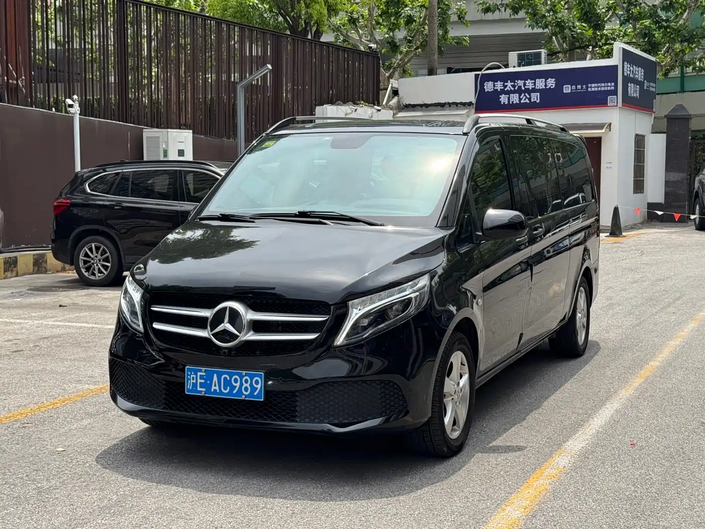 Mercedes-Benz Vito 2018 2.0T Business Edition China VI фото 2