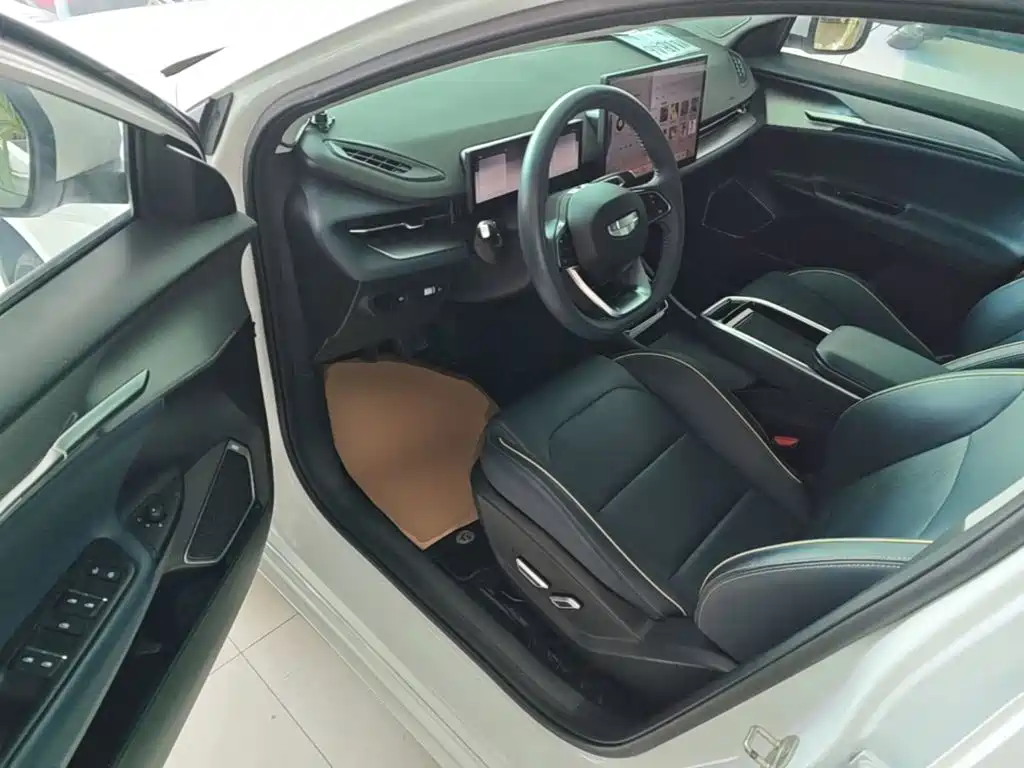 Geely Geometry G6 2024 2024 500KM Premium