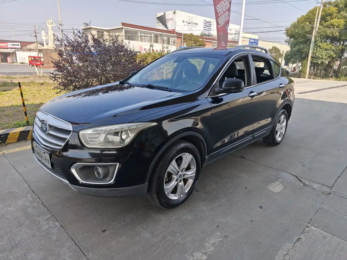 Besturn X80 2015 2015 2.0L Automatic Comfort