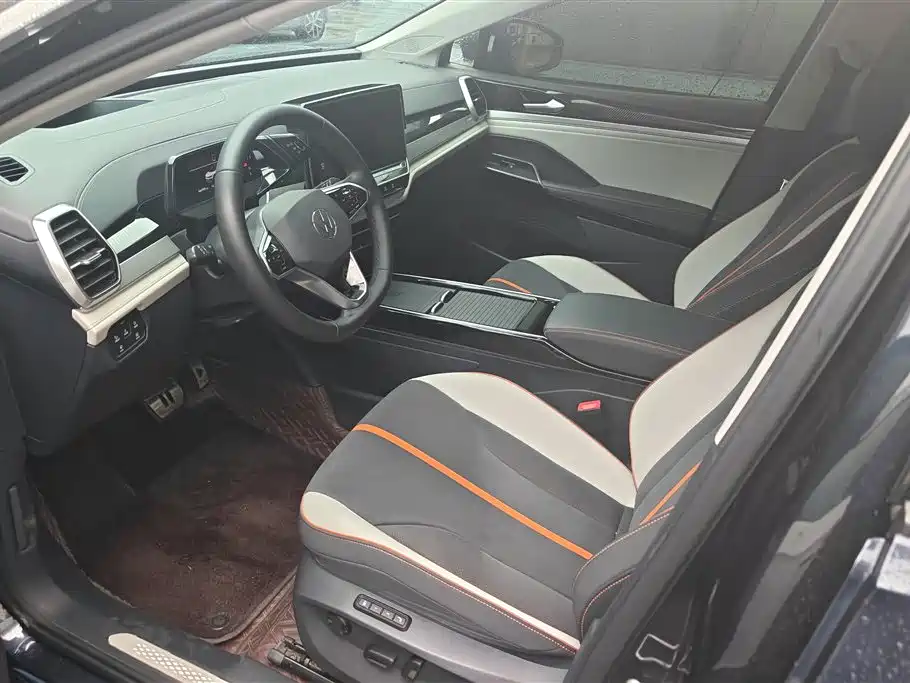 Volkswagen ID.6 CROZZ 2022 Long Range PRO Edition фото 9