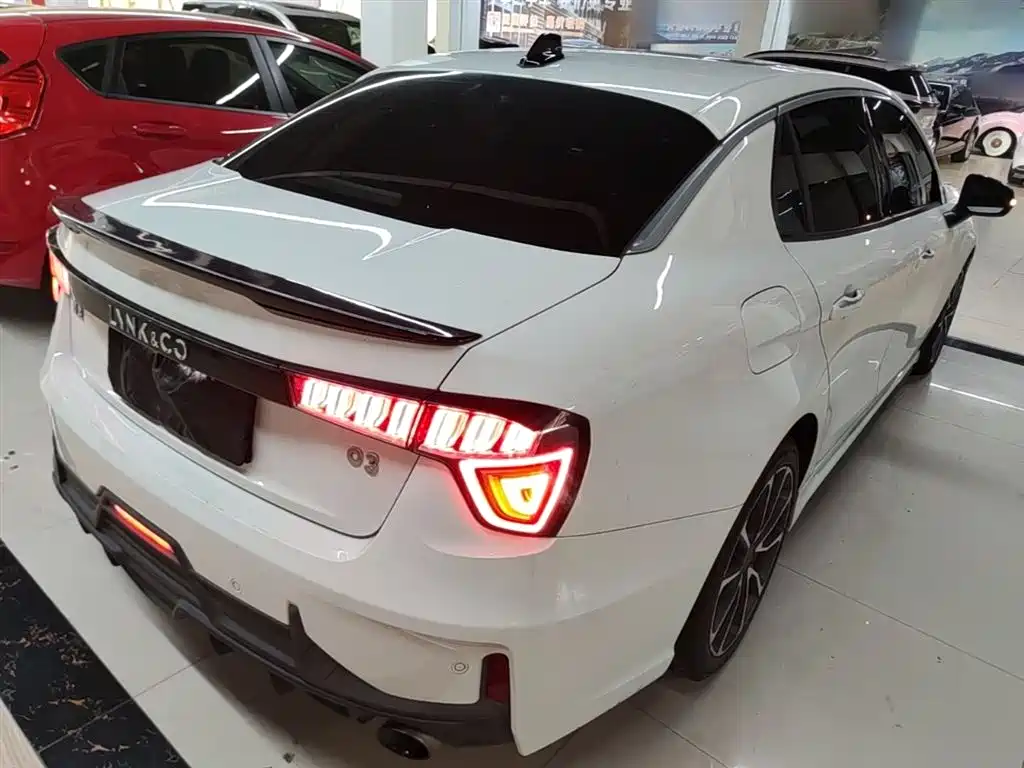 Lynk & Co 03 2018 1.5TD DCT Sport (China V) фото 7