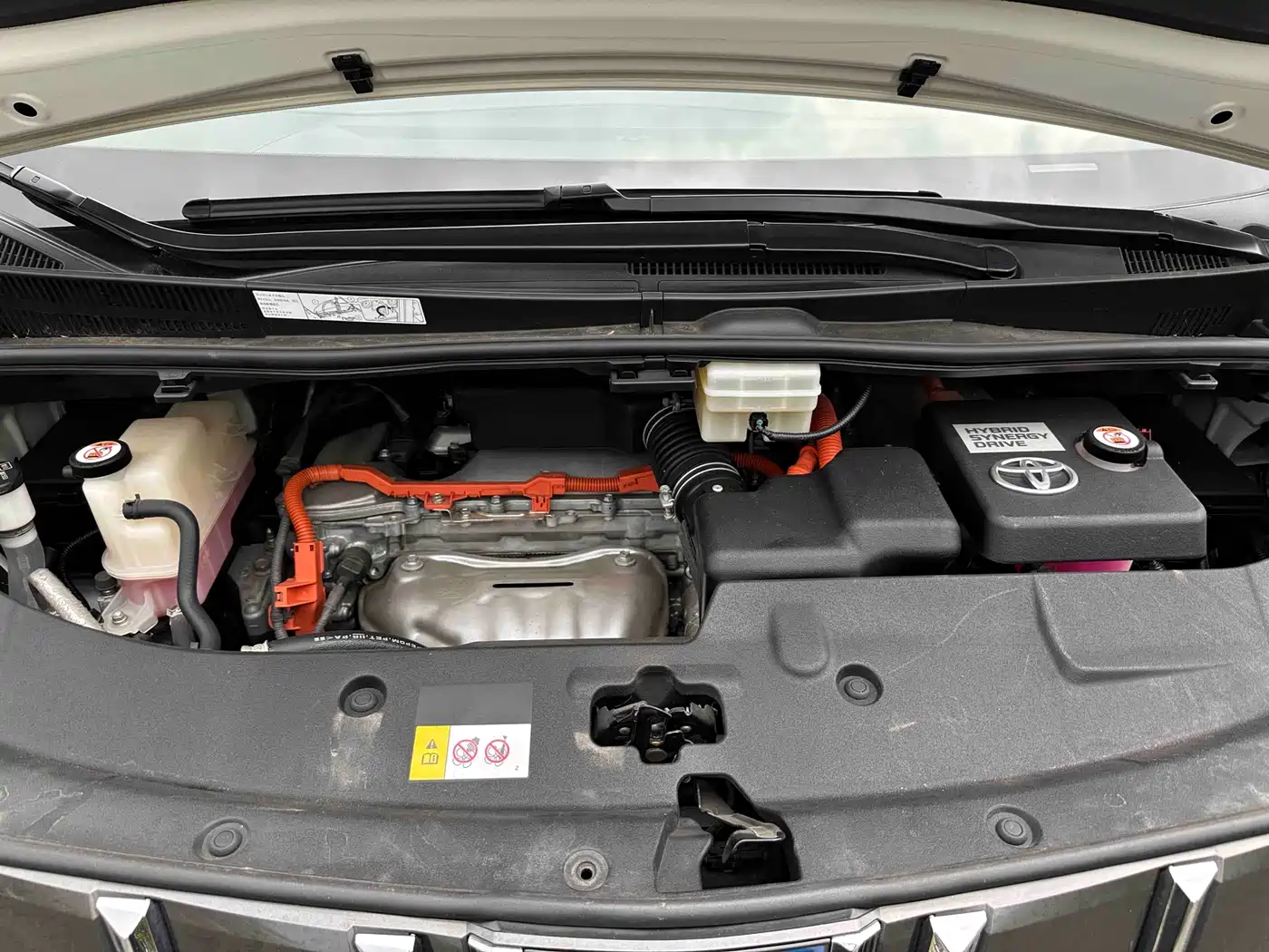 Toyota Alphard 2020 Hybrid 2.5L Premium Edition фото 26