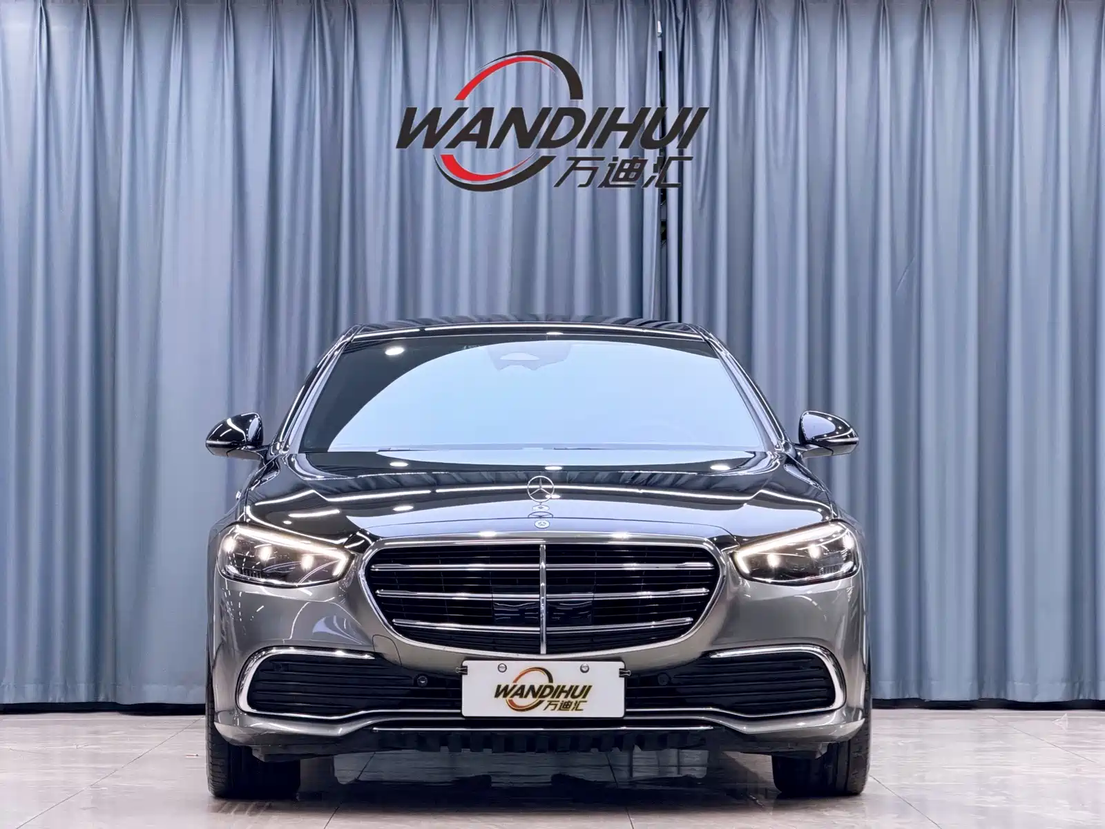 Photo 2 - Mercedes-Benz S-Class