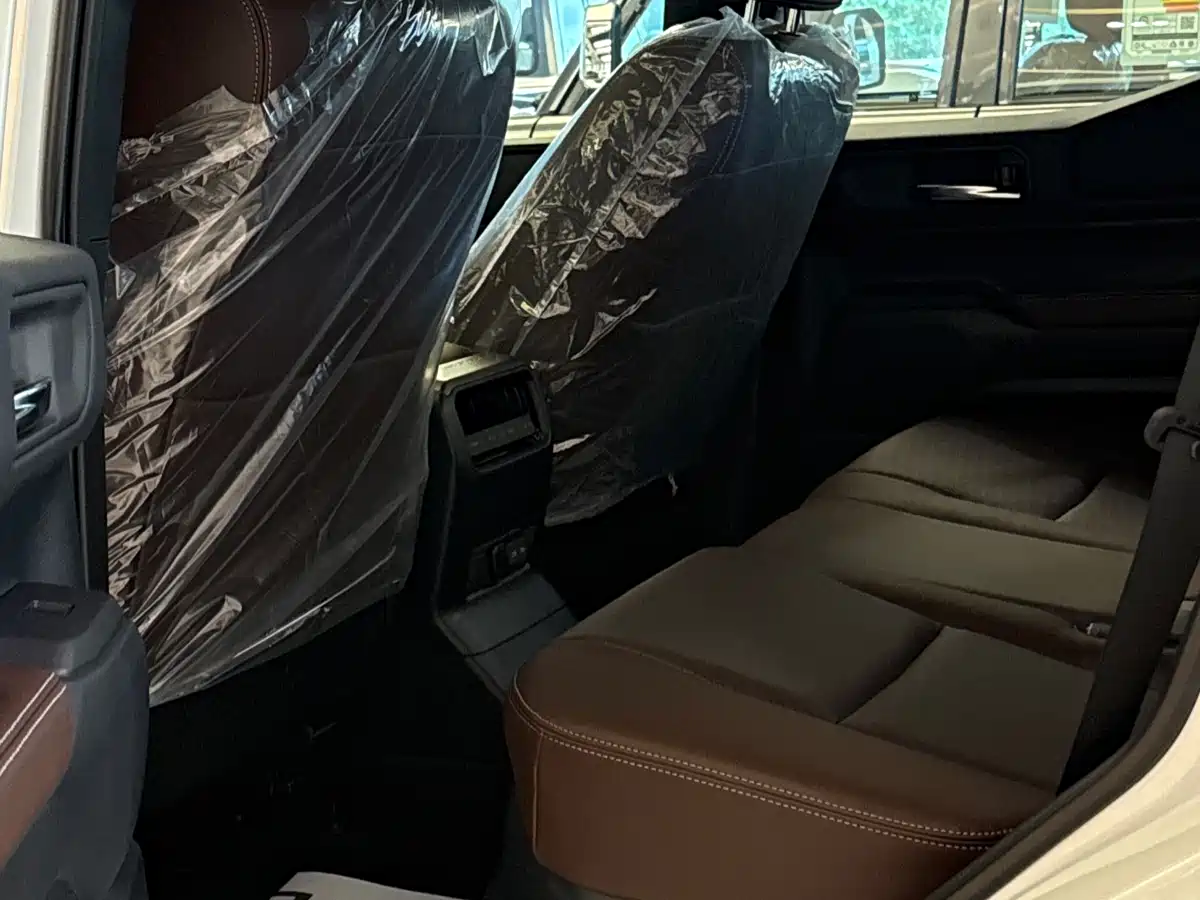 Toyota Prado фото 5