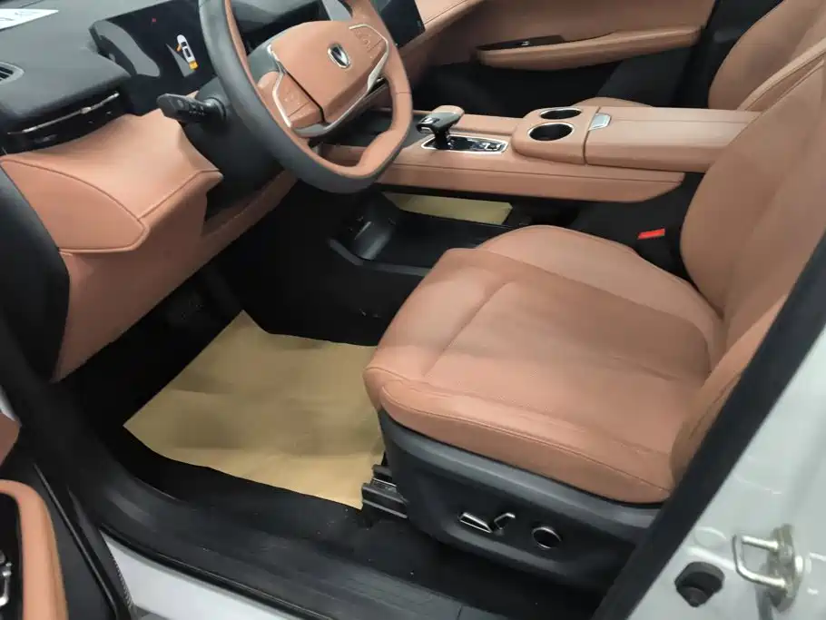 Changan UNI-Z 2024 2025 1.5T Premium