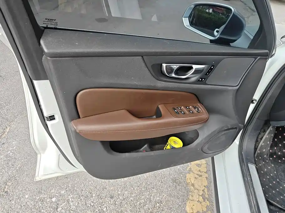 Volvo S60 2023 2023 B4 Smart Vision Luxury Edition